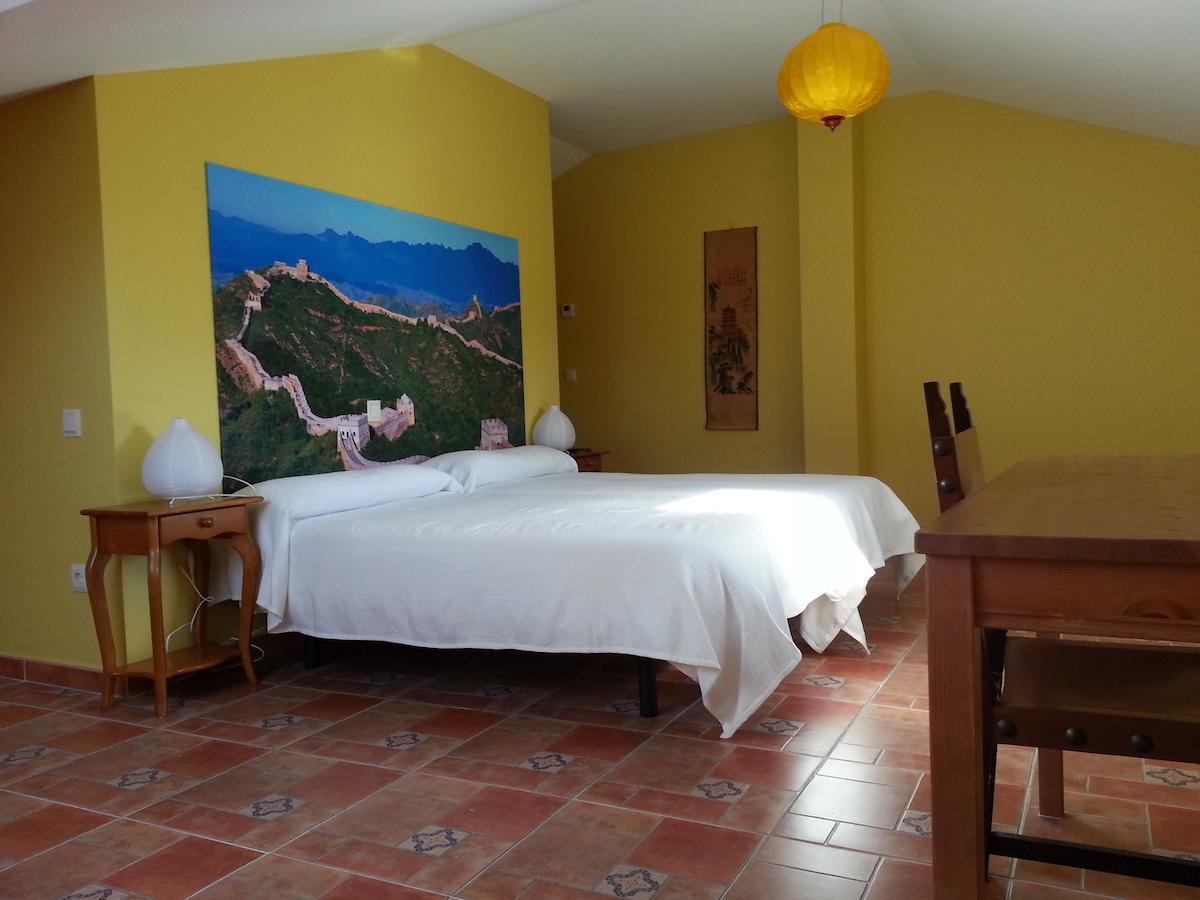 Hotel Rural La Casa Del Tio Telesforo Trescasas Rom bilde